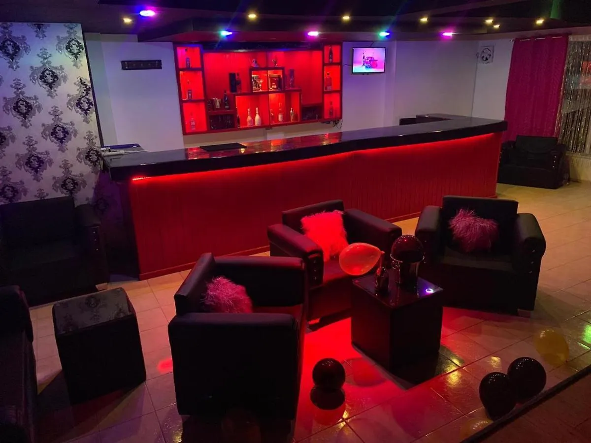 Relax Cabaret Hotel Punta Cana Love hotel